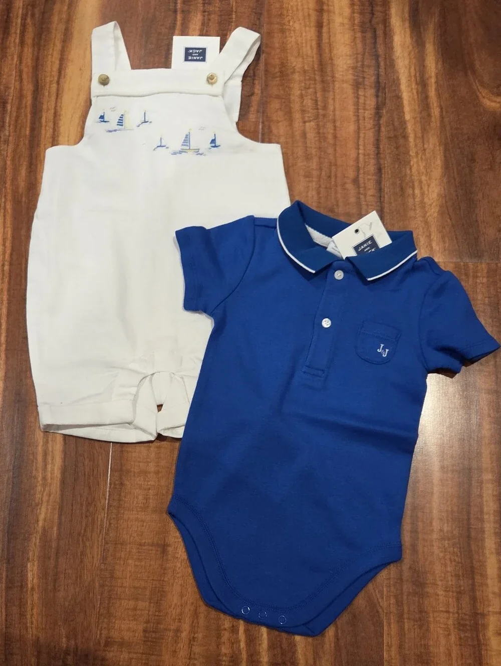 Janie and Jack NWT 6-12 Months Polo Bodysuit and Sailboat Linen Shortall
